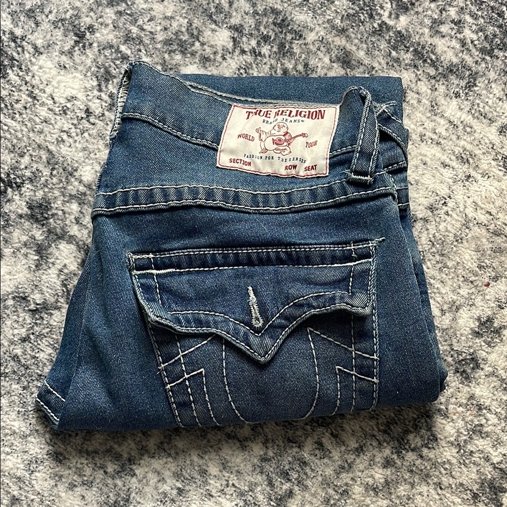 medium wash, Men’s true religion jeans